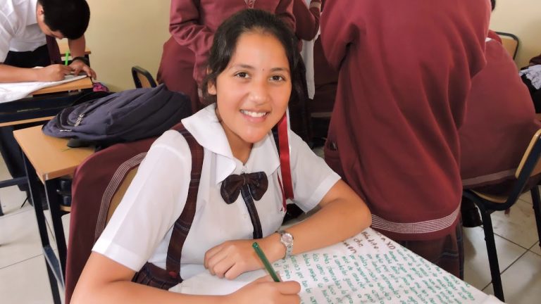 Todo lo que necesitas saber sobre el Colegio Santa María de Jesús en San Felipe, Comas: Trámites, Requisitos y Procedimientos en Perú