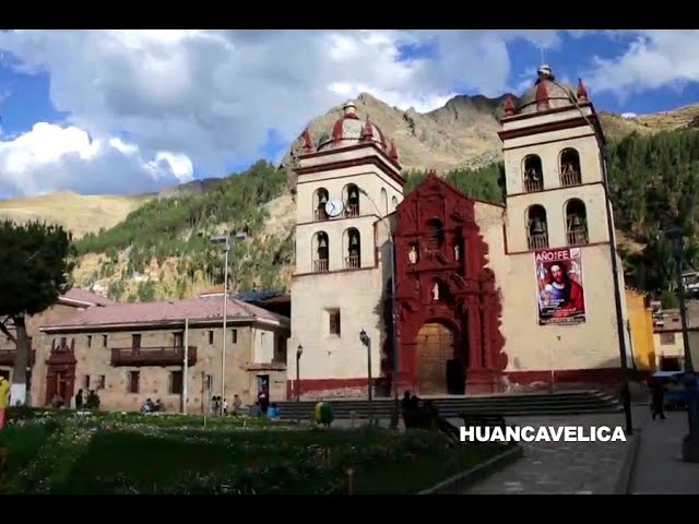 Descubre la belleza de Huancavelica a través de imágenes: ¡Inspírate para realizar trámites en Perú!