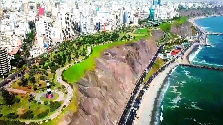Descubre los Mejores Lugares de Lima a Través de Imágenes Impresionantes: Guía para Conocer la Ciudad